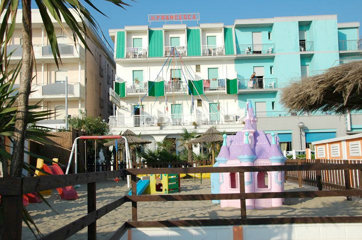 Hotel Francesca Bellaria Igea Marina *** Viale Pinzon 102 Minicity